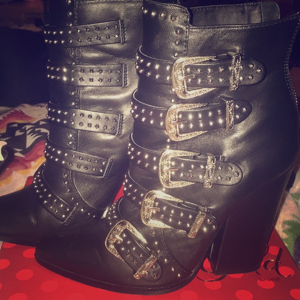 Steve Madden Booties